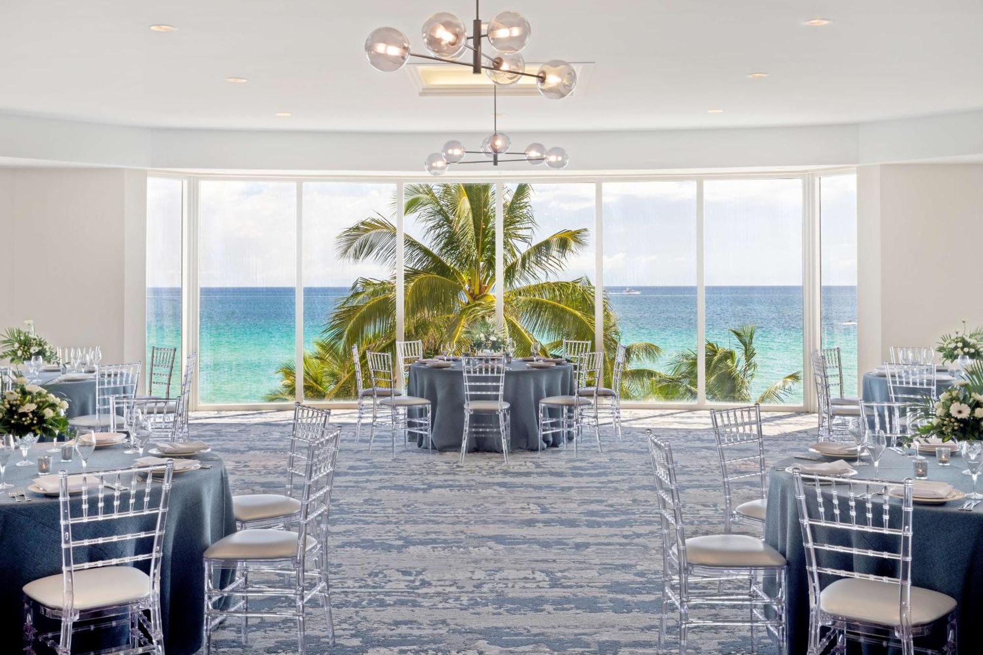 Doubletree By Hilton Ocean Point Resort - North Miami Beach Sunny Isles Beach Bagian luar foto